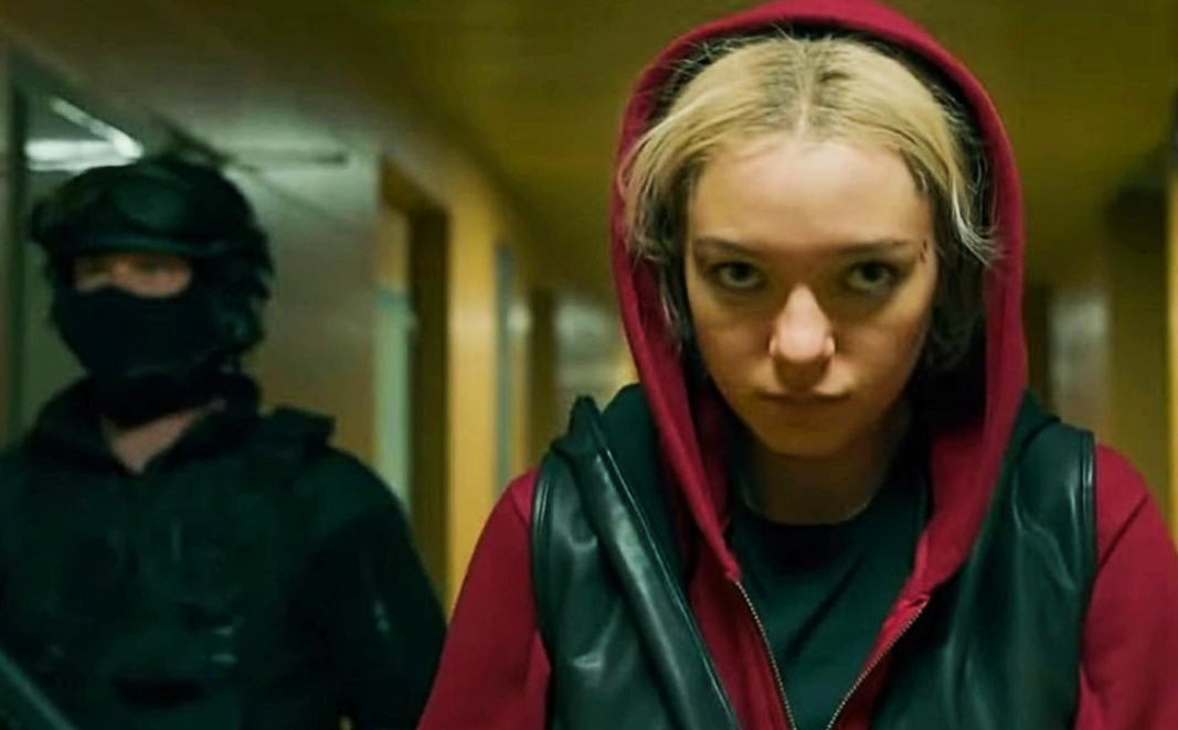 HANNA: Female Assassins & Ex-CIA Agent Steal the Show in the Thriller's